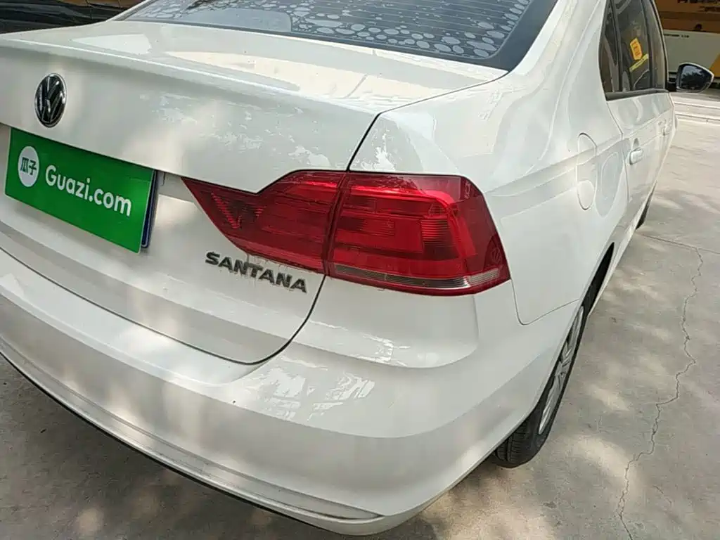 Volkswagen Santana — миниатюра 8