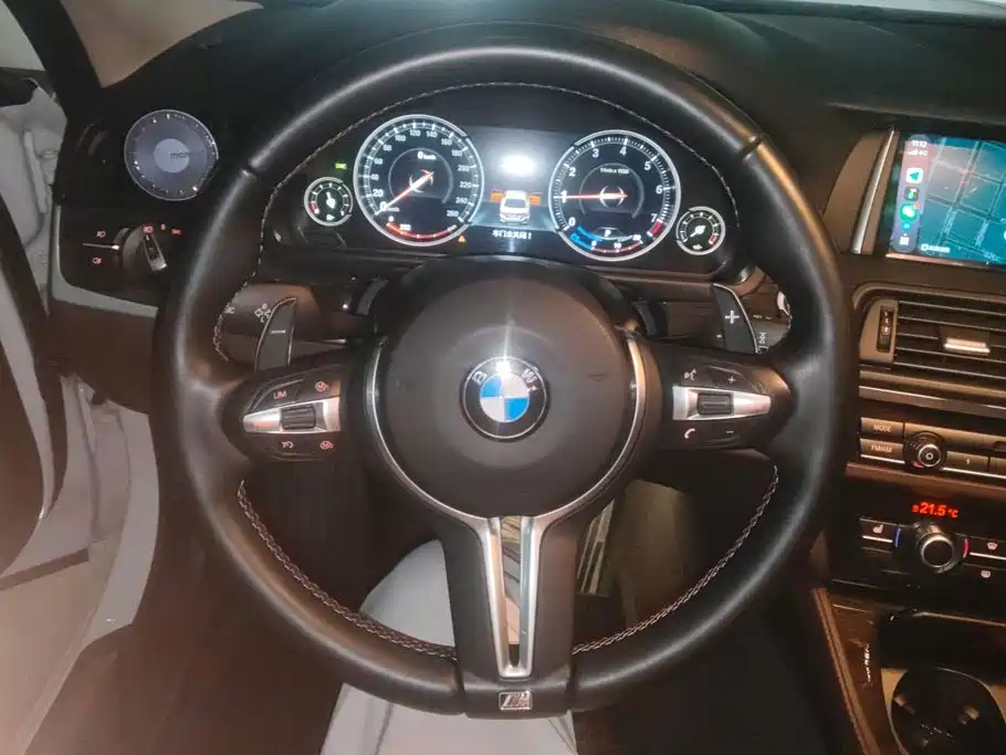 BMW 5 Series — миниатюра 15