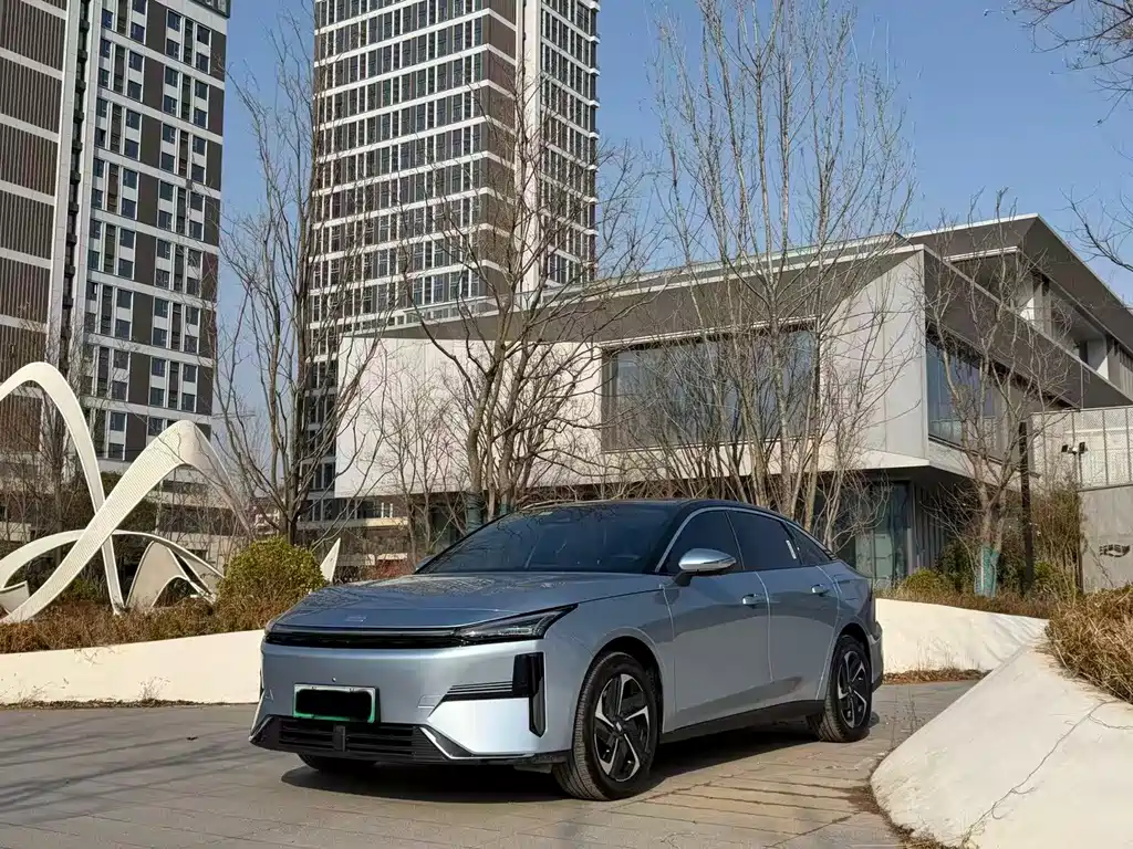 GEELY GALAXY GALAXY L6