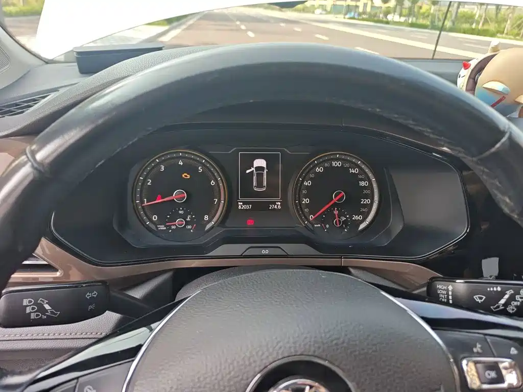 Volkswagen Tharu — миниатюра 12