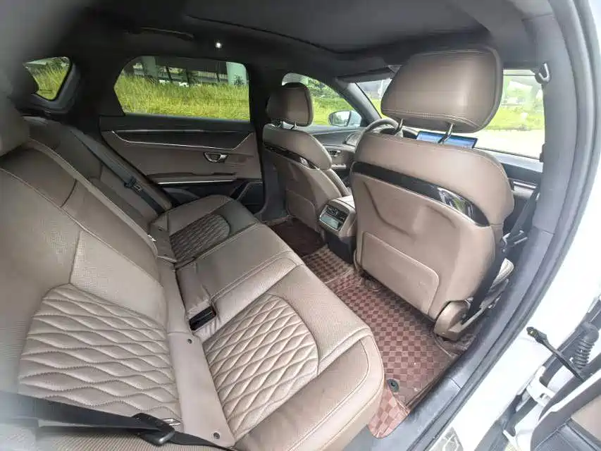 BYD Han — миниатюра 9