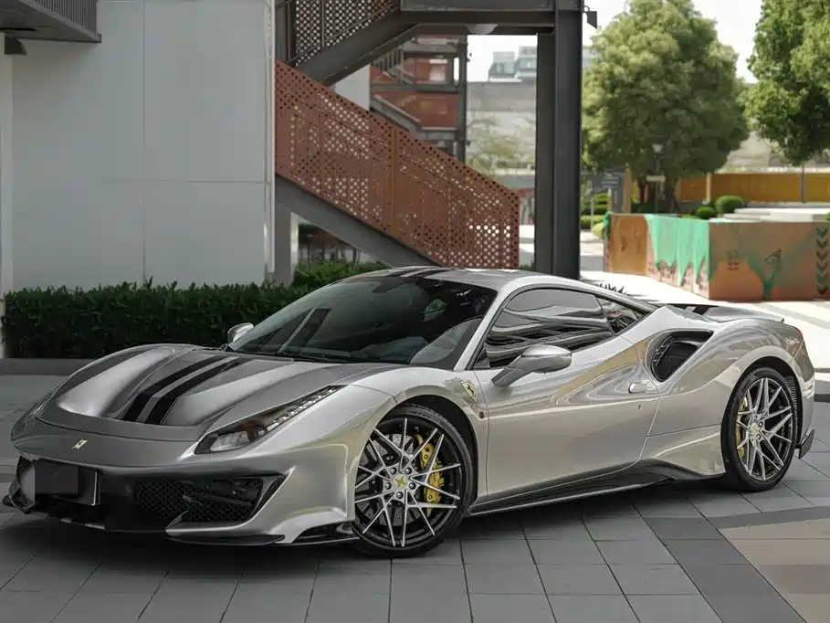 Ferrari 488 2017