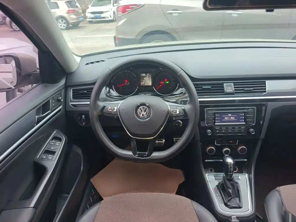 Volkswagen C-Trek — миниатюра 11
