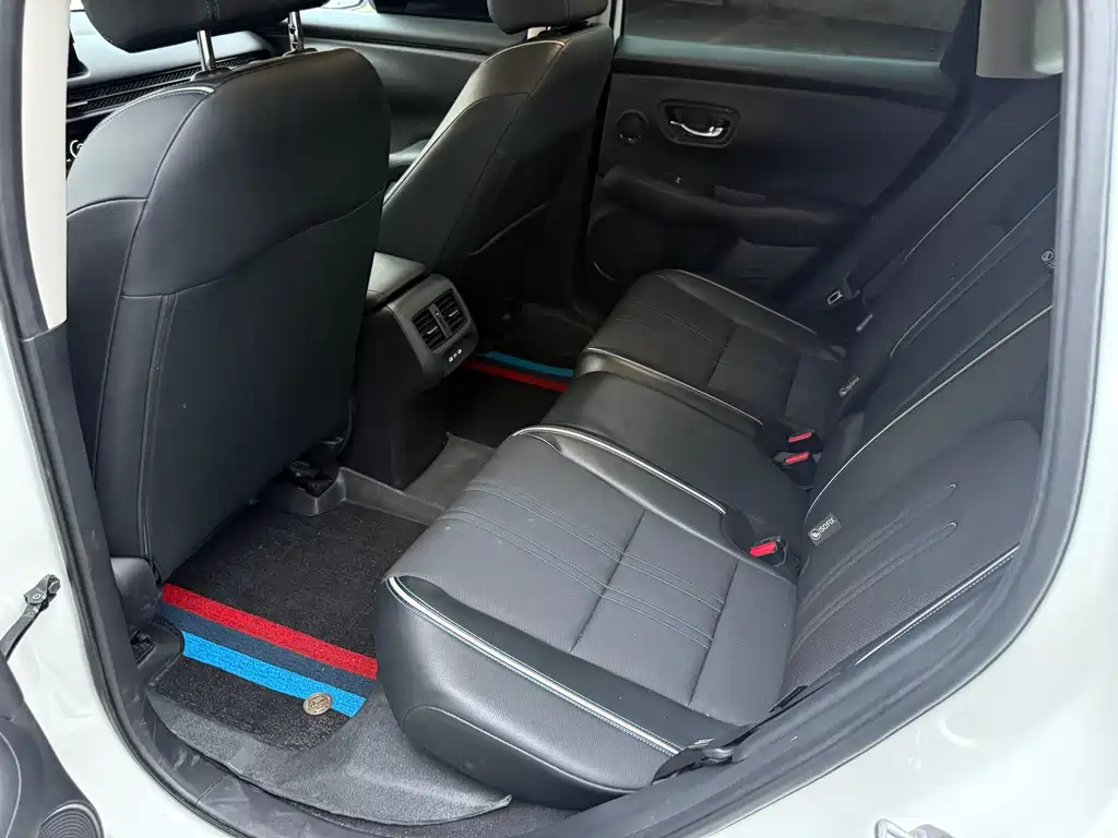 Honda HR-V 2023 240TURBO