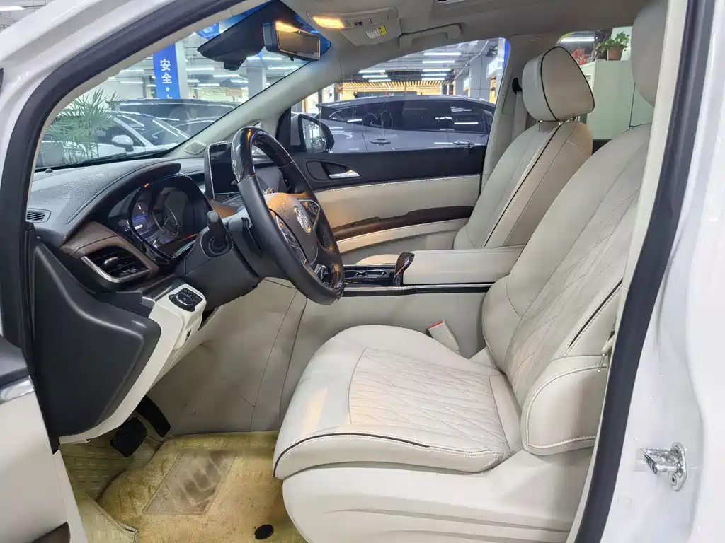 Buick GL8 2022 652T Luxury