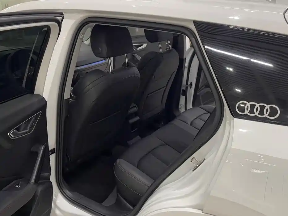 Audi Q2L — миниатюра 8