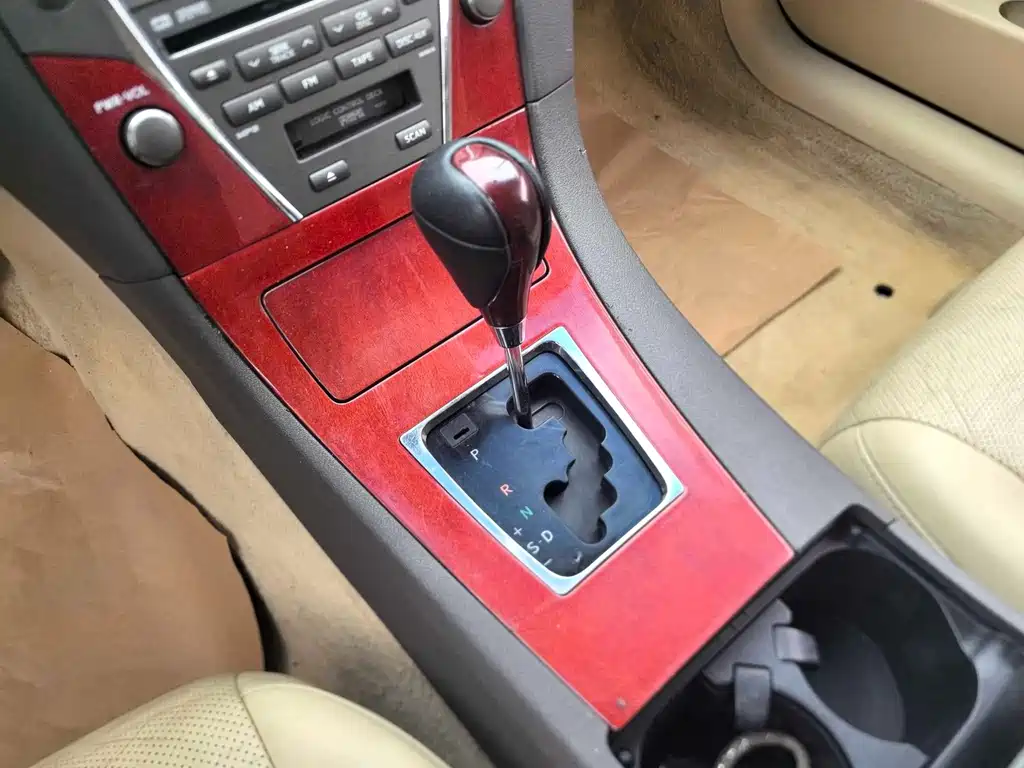 Lexus ES — миниатюра 20