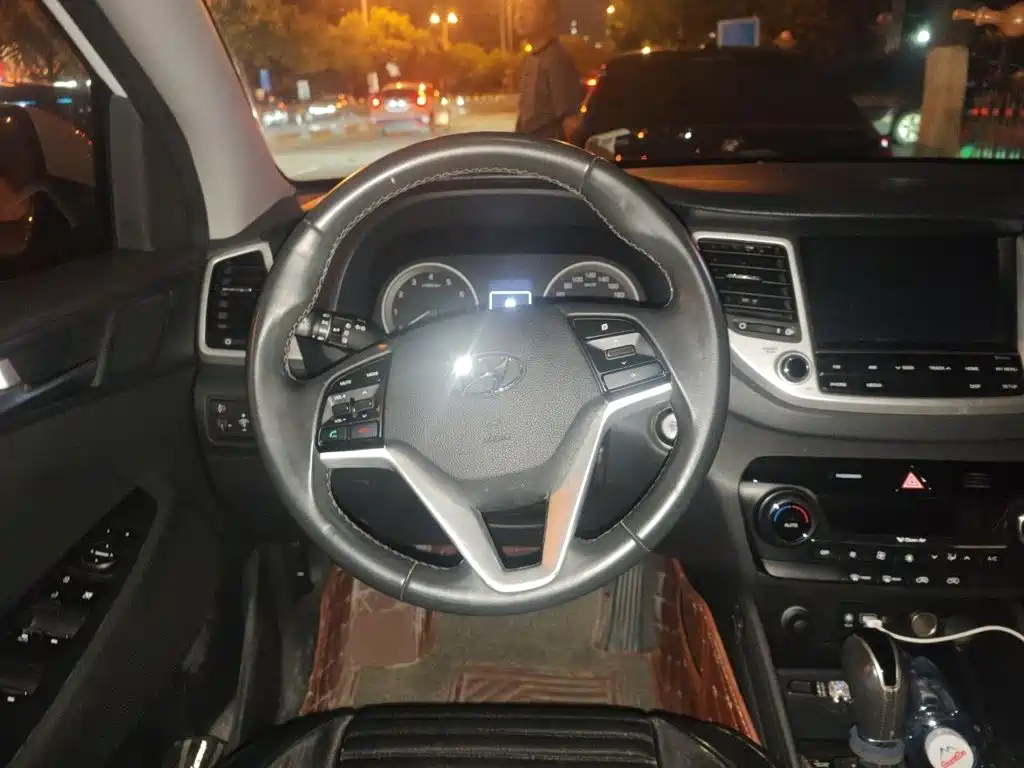 Hyundai Tucson — миниатюра 6