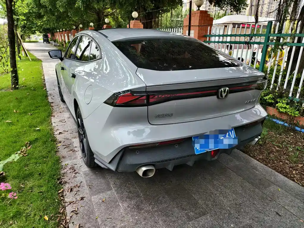 Changan UNI-V — миниатюра 7