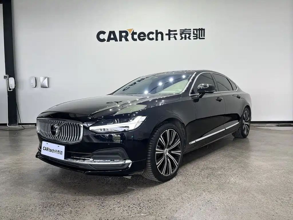 Volvo S90 2024