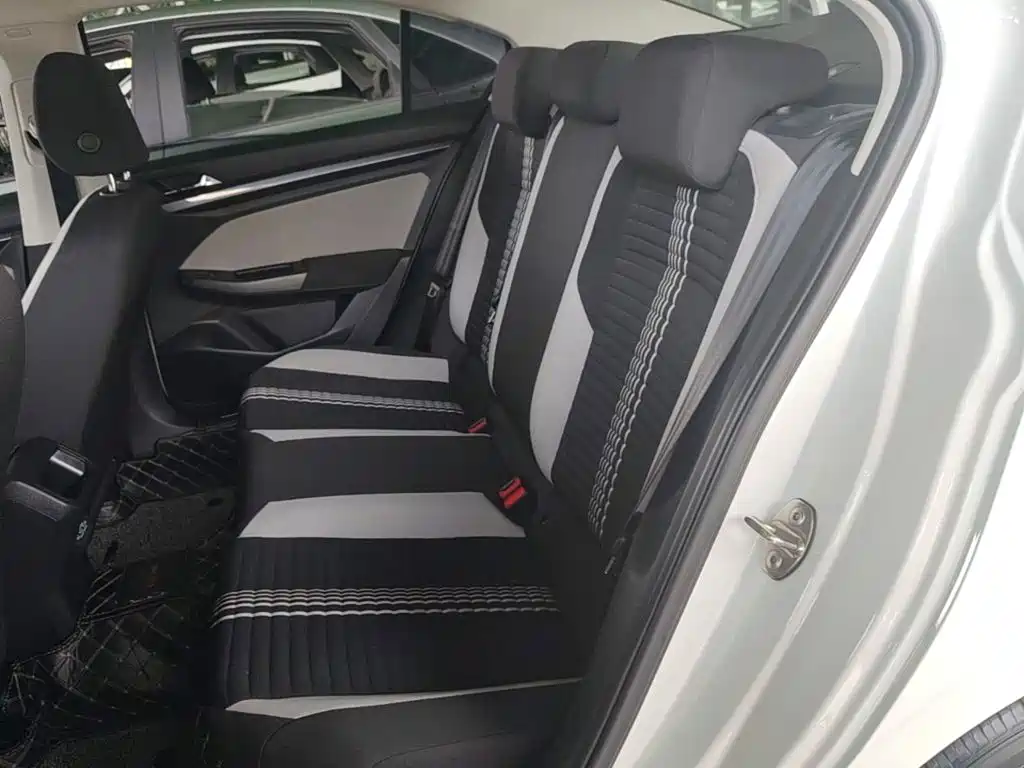 Volkswagen Bora — миниатюра 17