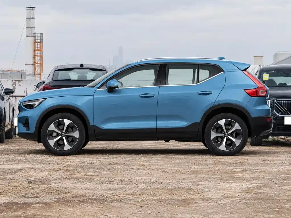 Volvo XC40 — миниатюра 7