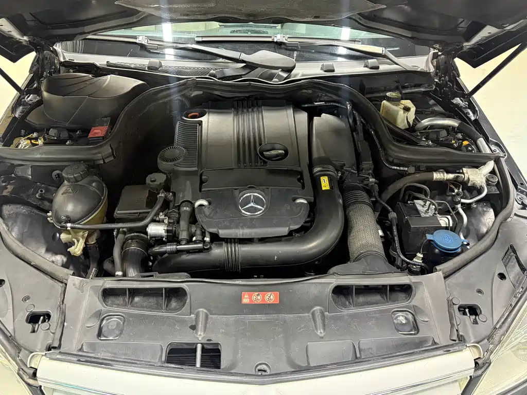Mercedes-Benz C-Class — миниатюра 22