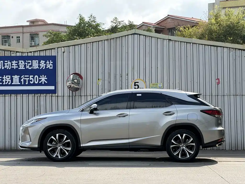 Lexus RX — миниатюра 4