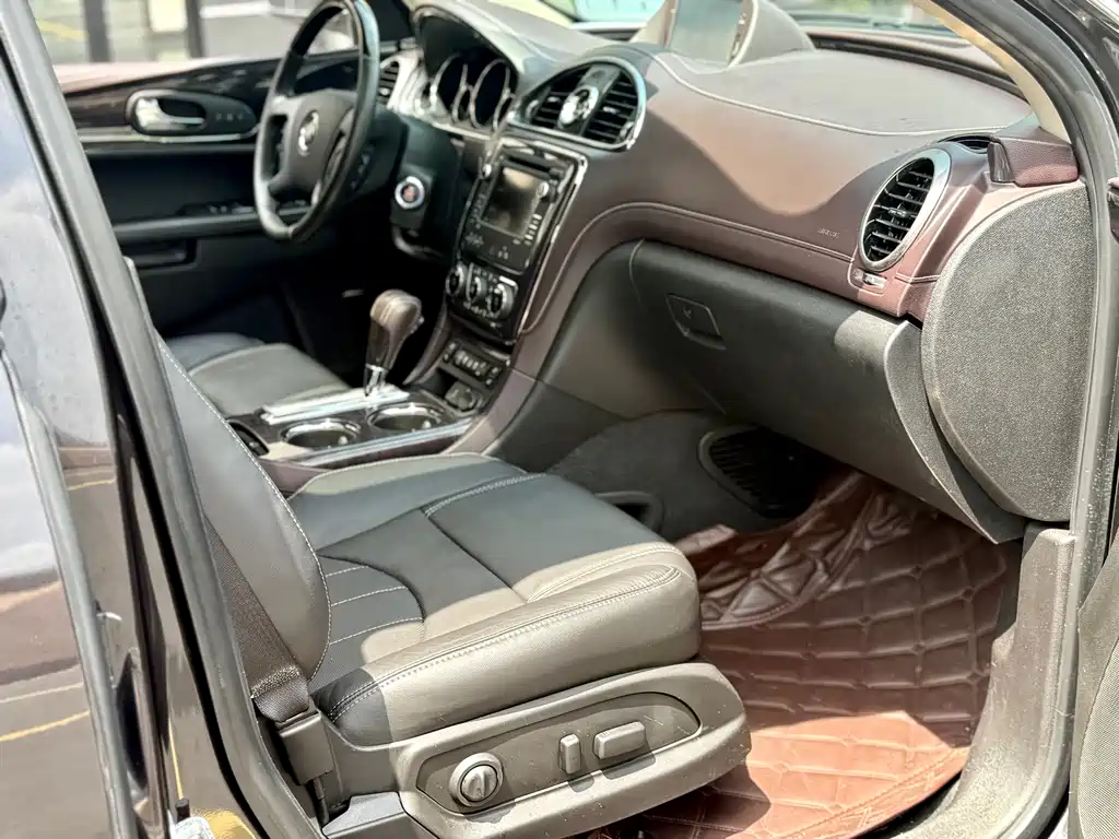 Buick Enclave — фотографии объявления, Фото 18