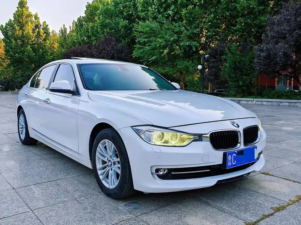 BMW 3 Series — миниатюра 9