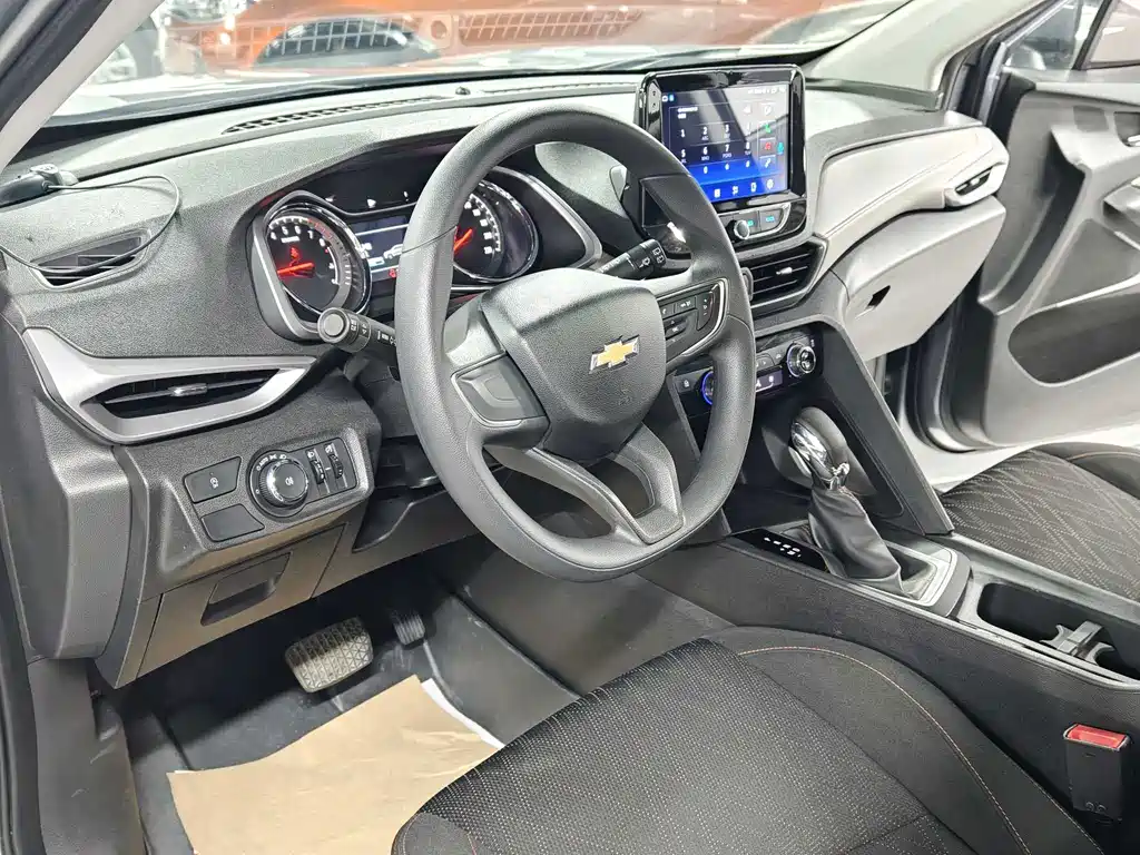 Chevrolet Volando — миниатюра 12
