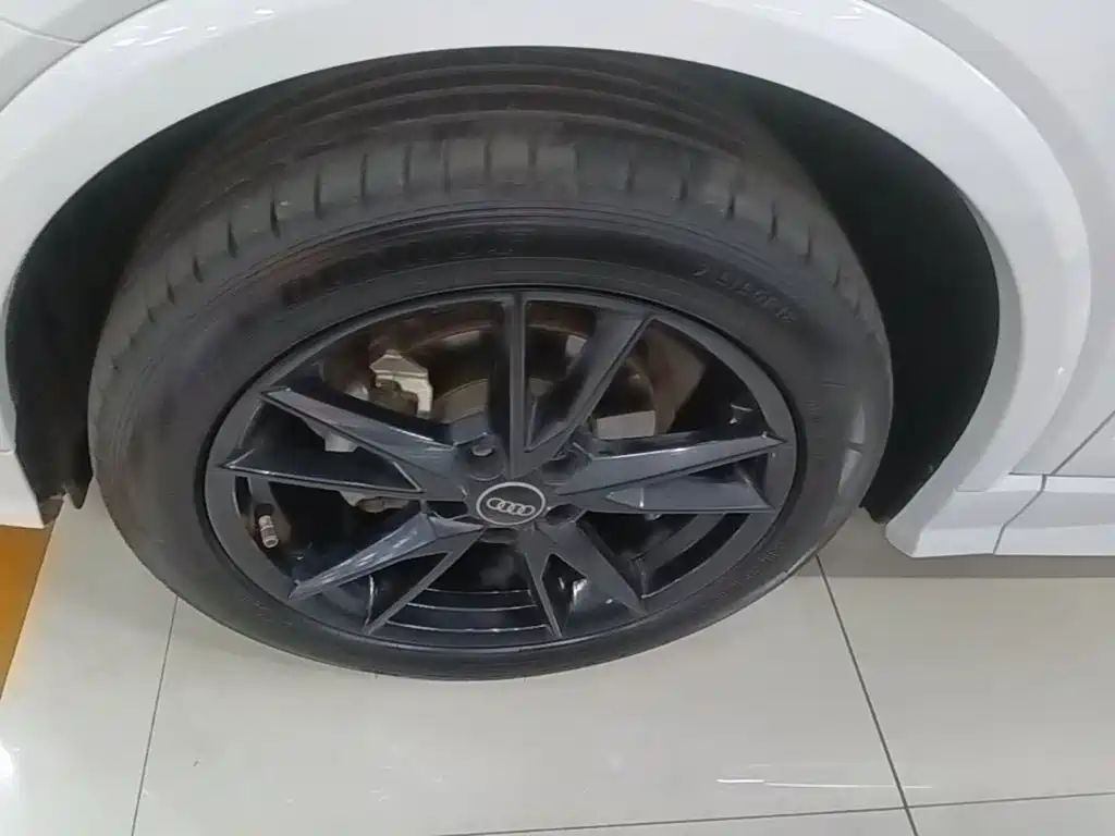 Audi Q2L — миниатюра 23
