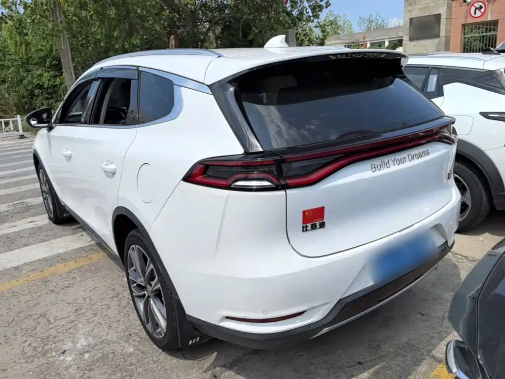 BYD Tang — миниатюра 5