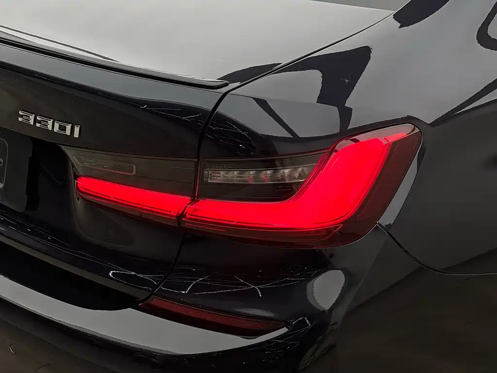 BMW 3 Series 3 2021 325i M Sport