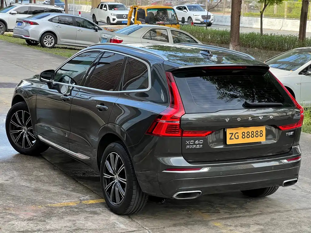 Volvo XC60 — миниатюра 6