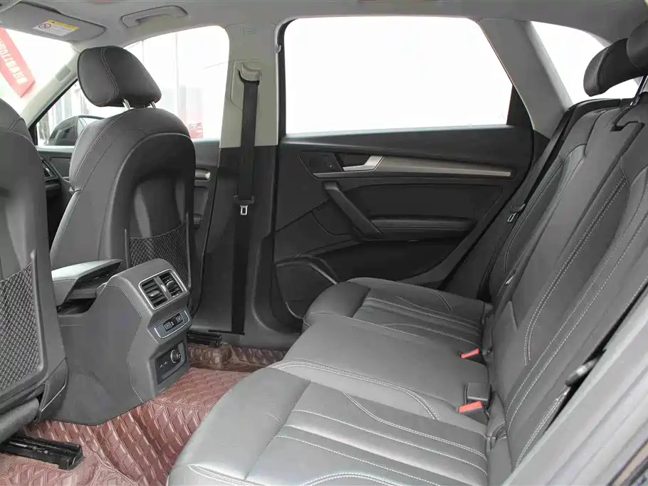 Audi Q5L 2021 40 TFSI Luxury