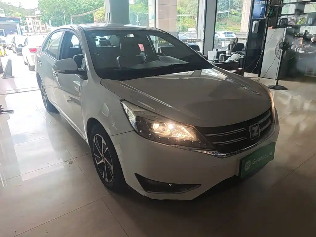 Zotye Z360 2017 1.5L MT Luxury