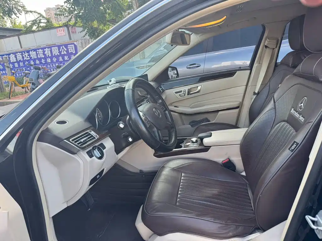 Mercedes-Benz E-Class — миниатюра 4