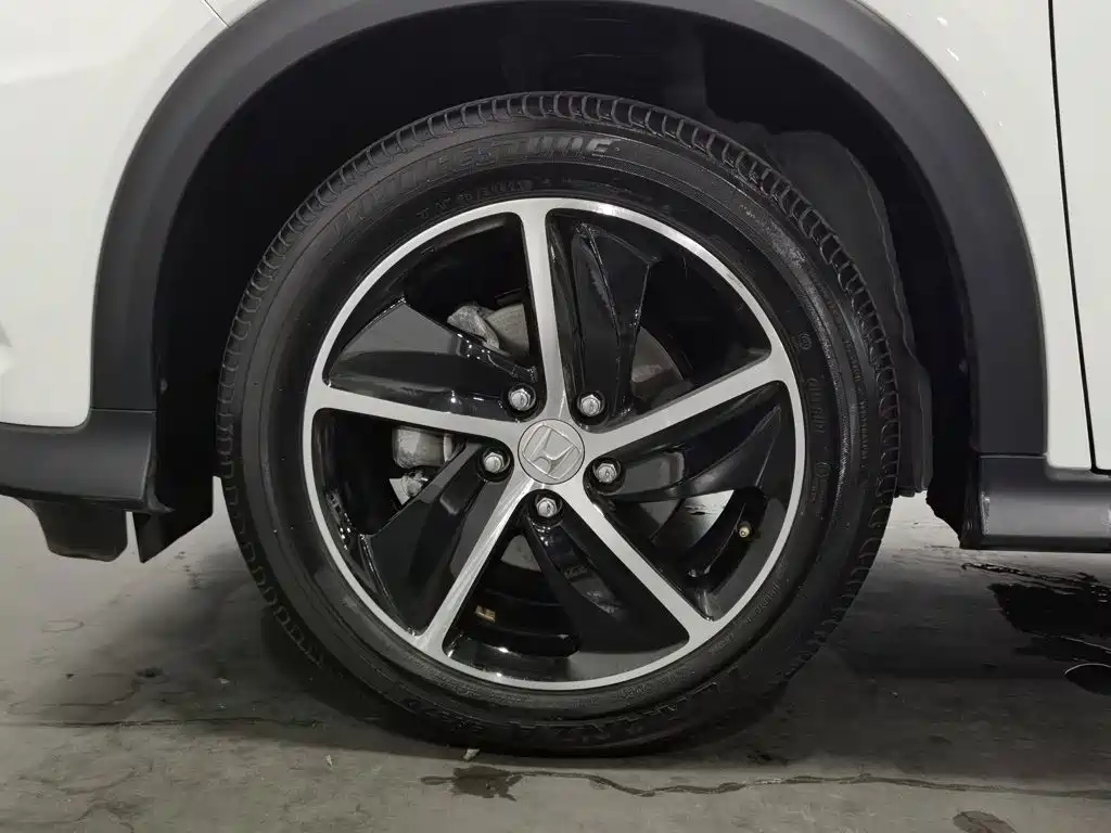 Honda Vezel — миниатюра 17