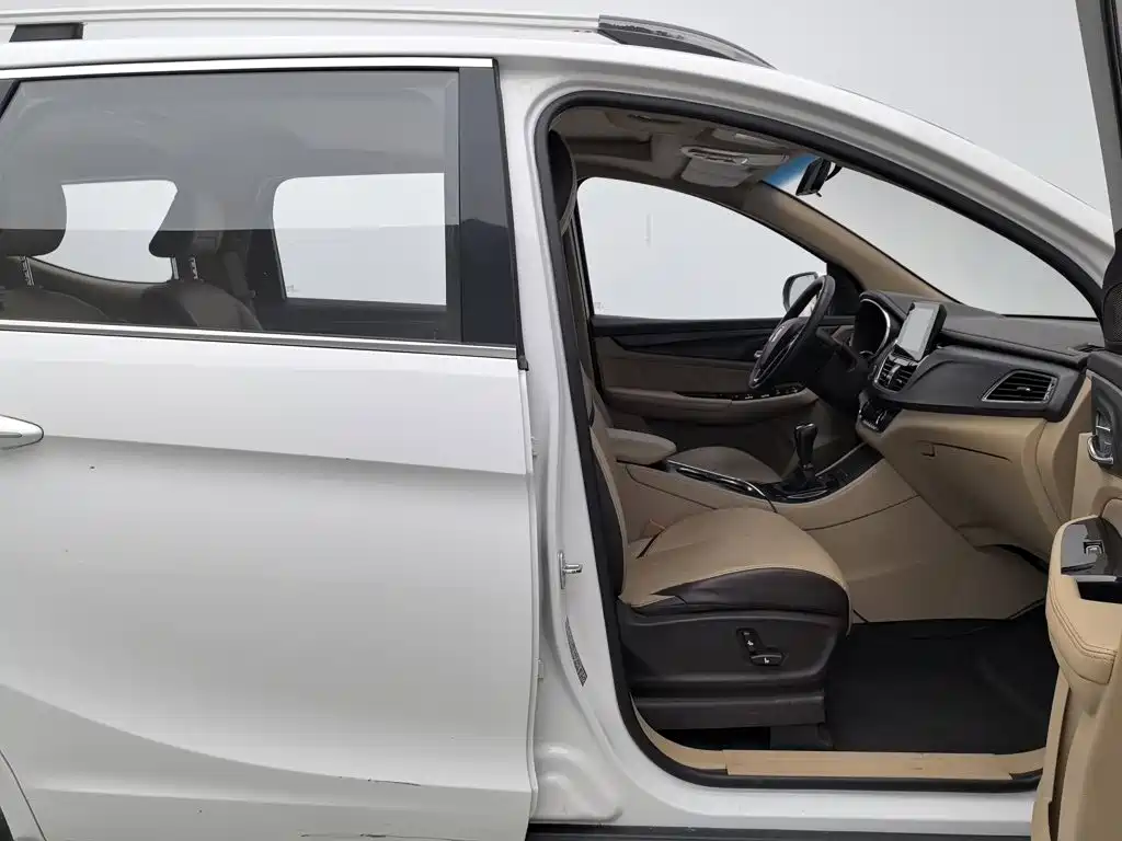 Baojun 730 — миниатюра 23