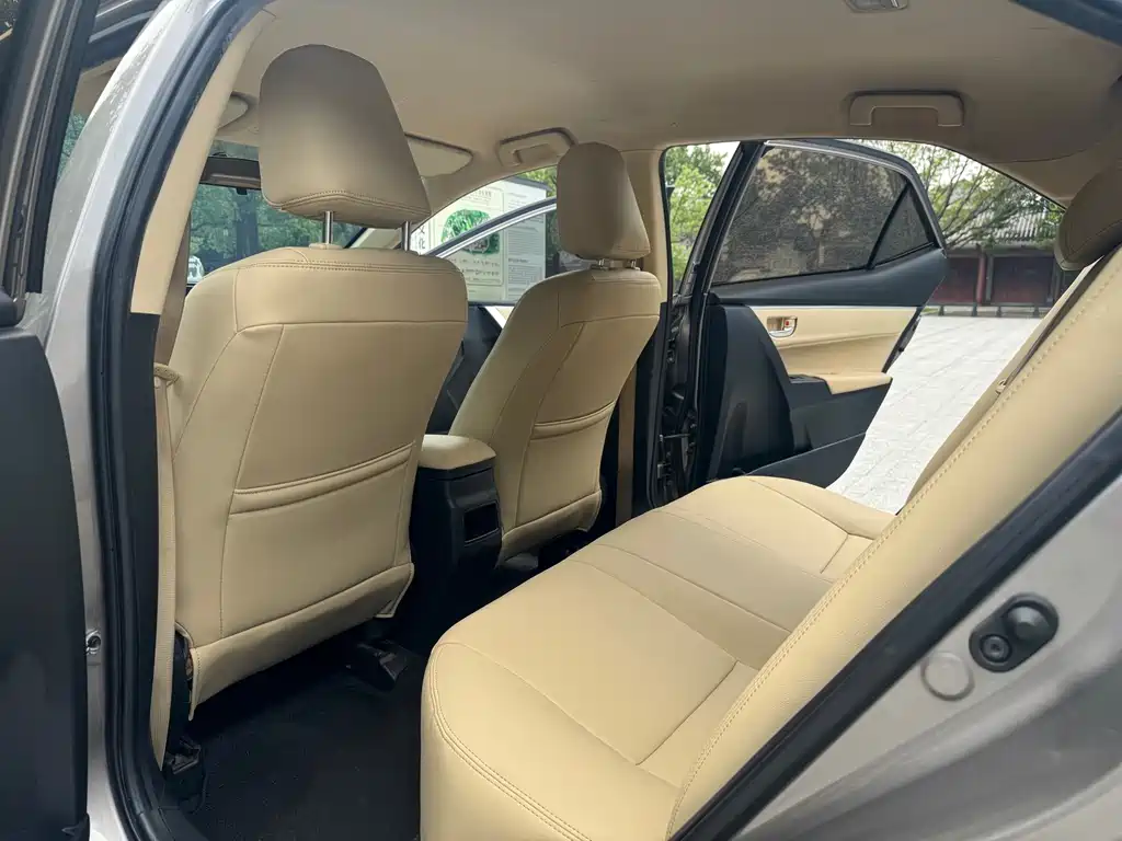 Toyota Corolla — миниатюра 7