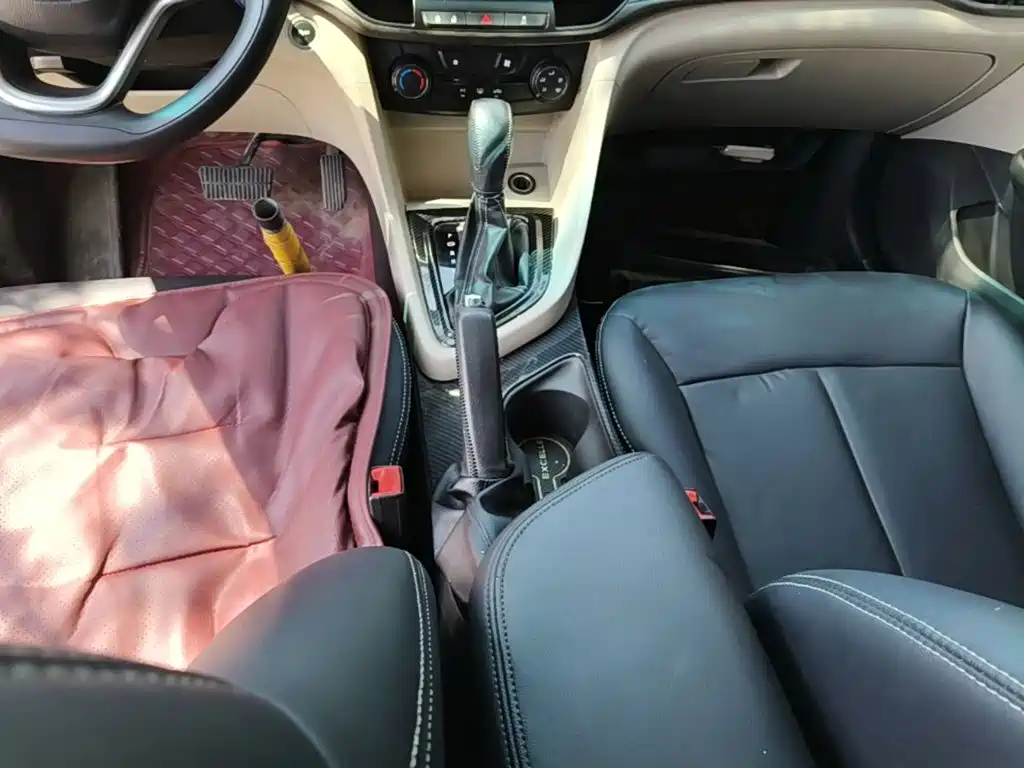 Buick Excelle — миниатюра 14