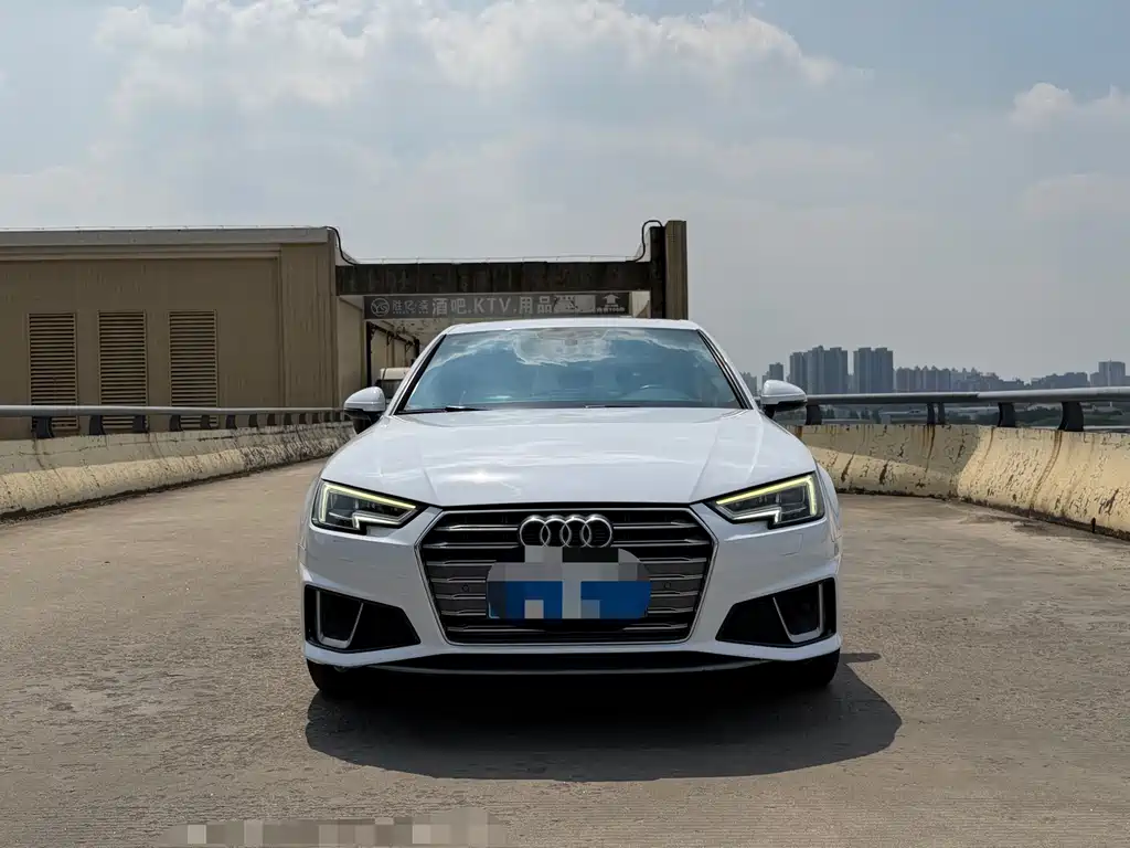 Audi A4L — миниатюра 2