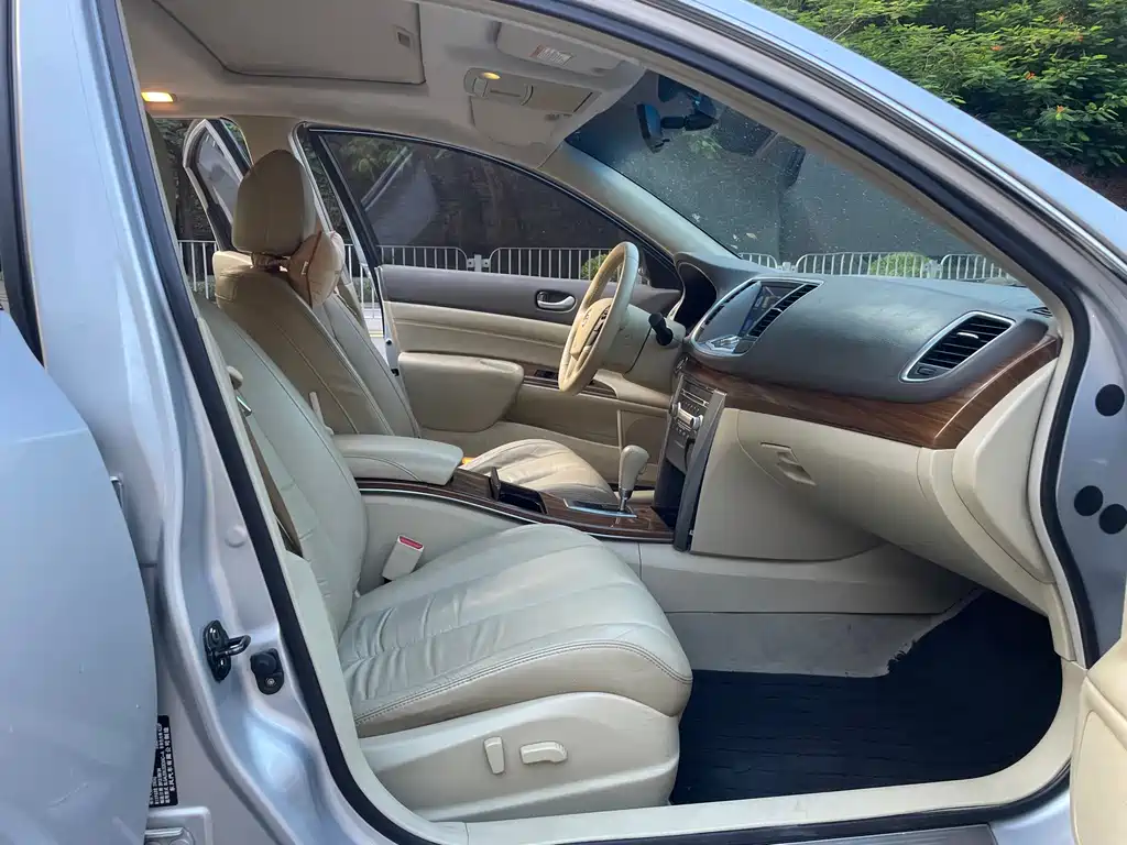 Nissan Teana — миниатюра 9