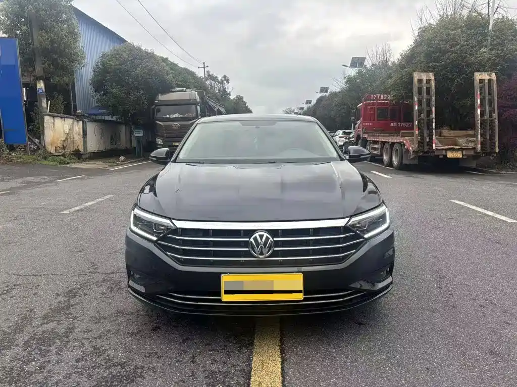 Volkswagen Sagitar — миниатюра 2