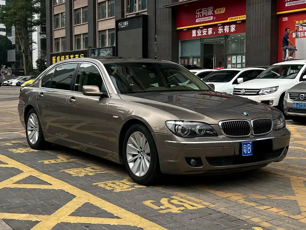 BMW 7 Series 7 2005 730Li