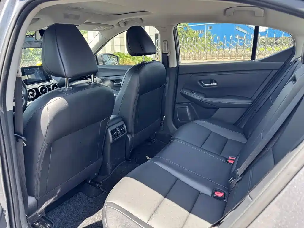 Nissan Sylphy — миниатюра 9