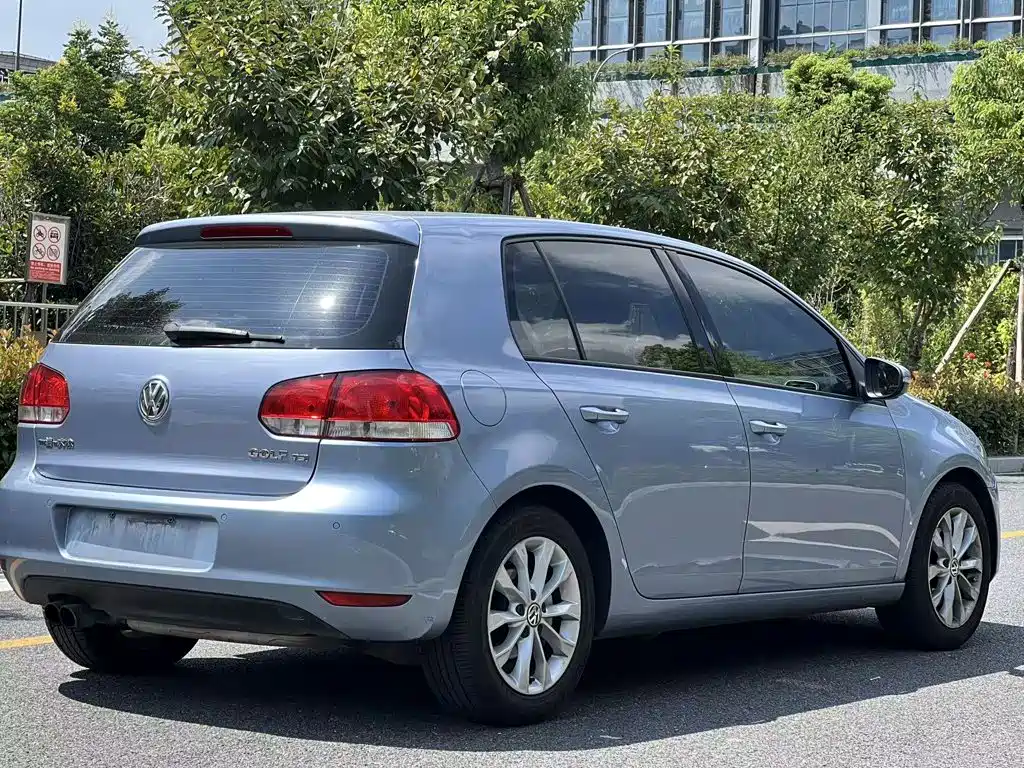 Volkswagen Golf — миниатюра 5