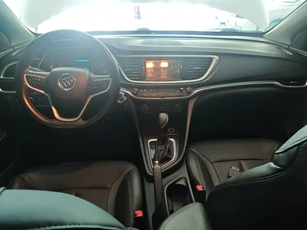 Buick Excelle — миниатюра 10