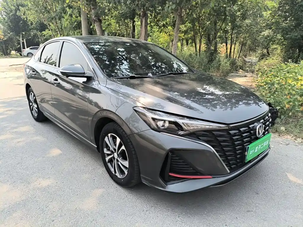 Changan Eado — миниатюра 4