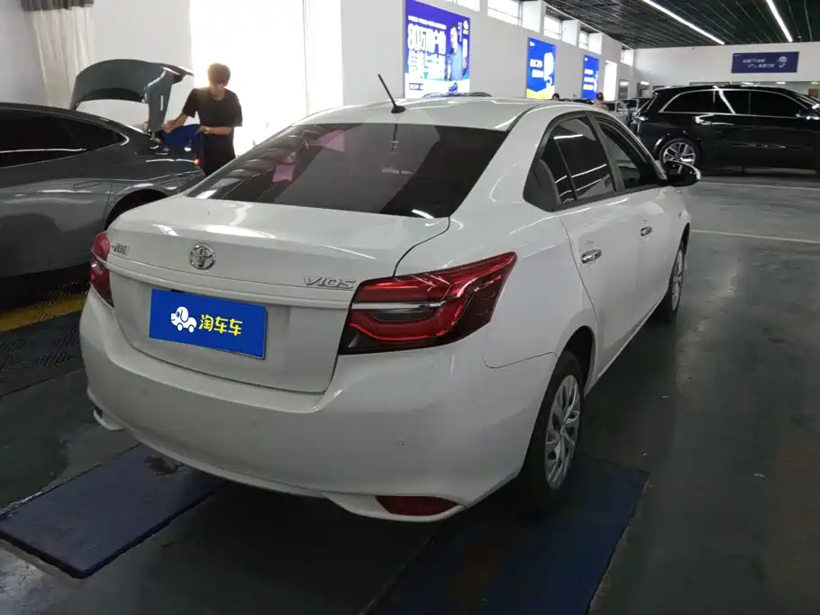 Toyota Vios — миниатюра 3