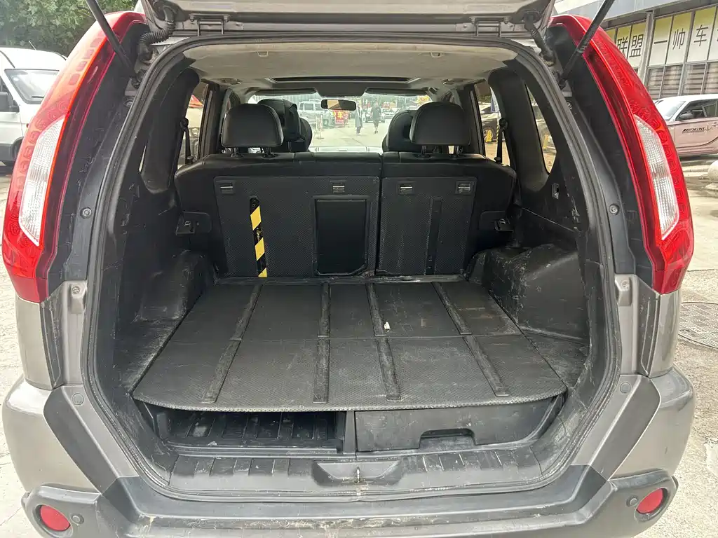 Nissan X-Trail 2.5L CVT Flagship Edition 4WD, фото 11