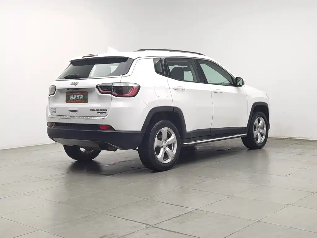 Jeep Compass — миниатюра 2