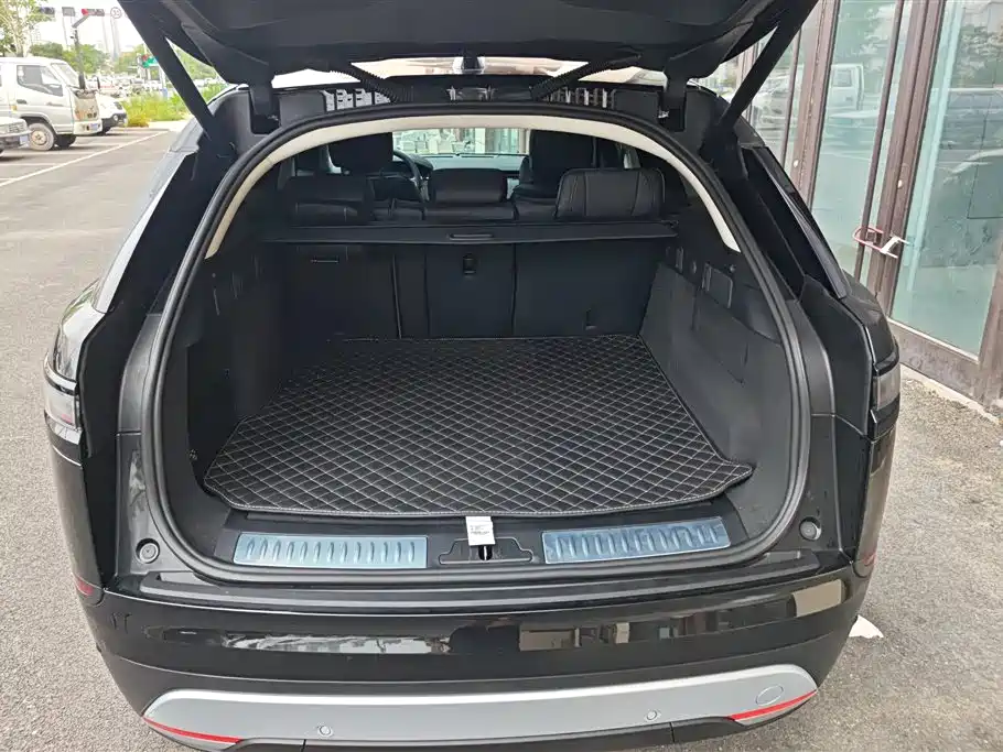 Land Rover Range Rover Velar 2023 250PS