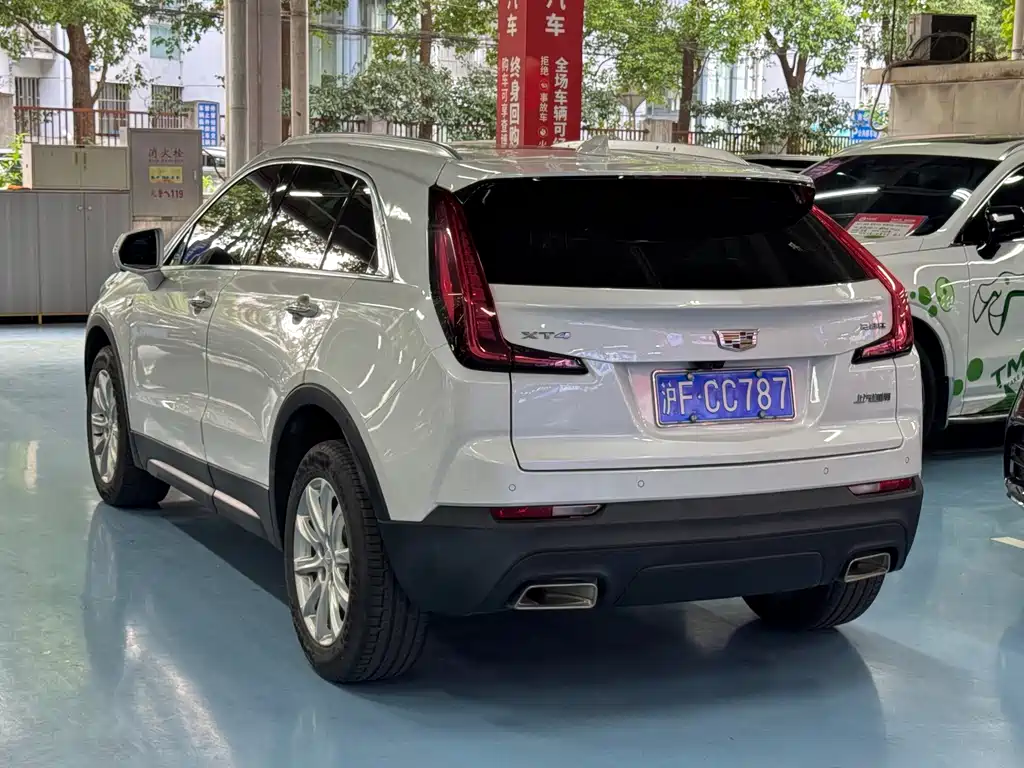 Cadillac XT4 — миниатюра 3