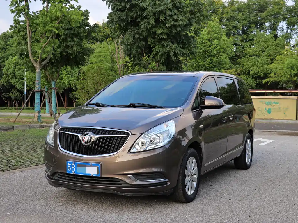Buick GL8 — миниатюра 2
