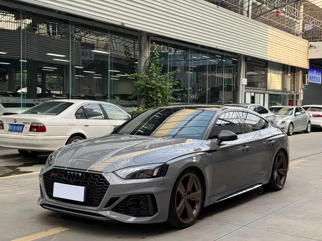 Audi RS 5
