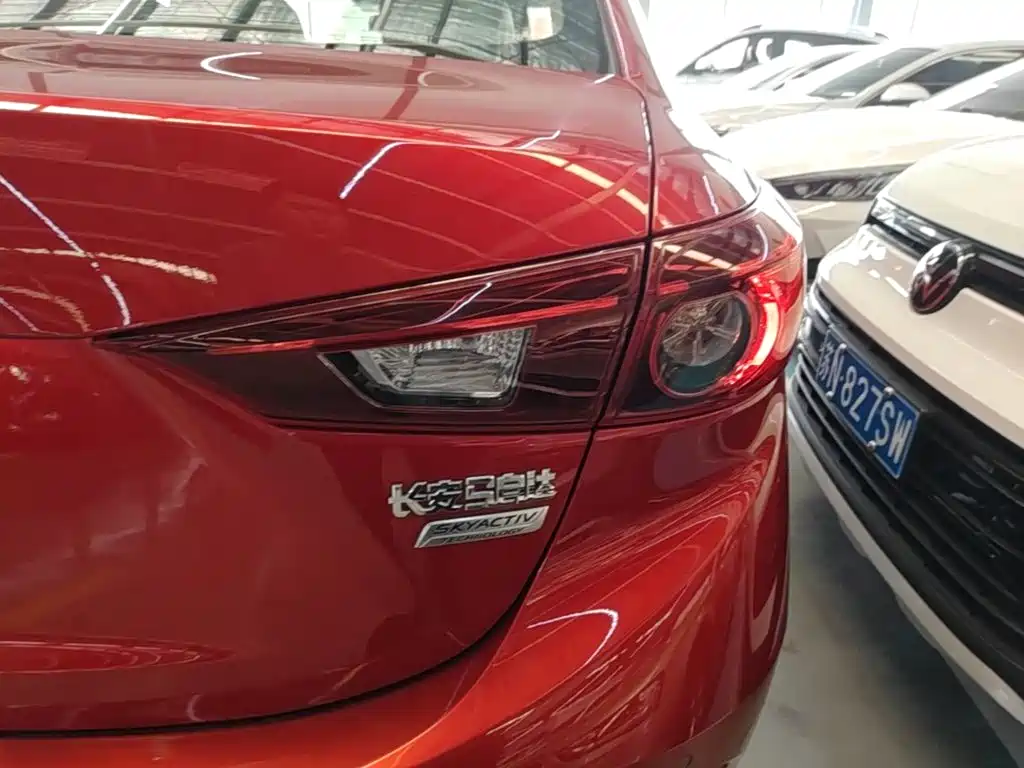 Mazda 3 Axela — миниатюра 8