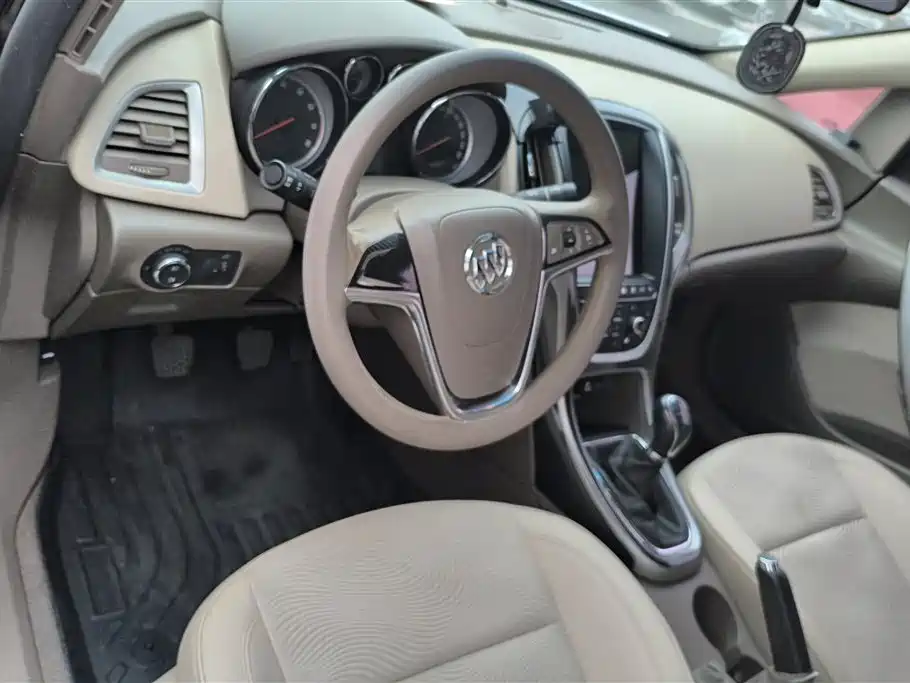Buick Excelle — фотографии объявления, Фото 12