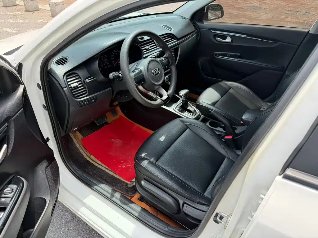 Kia K2 — миниатюра 6